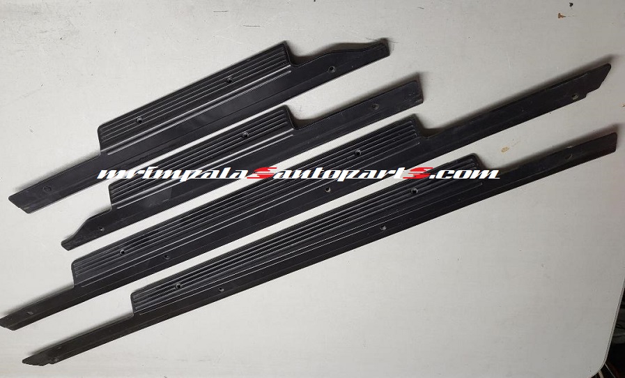 91-96 Caprice 94-96 Impala SS Sill Plates Outer BLACK